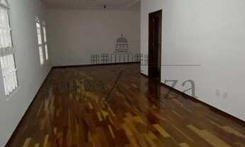 Imagem: Casa - Bosque dos Eucaliptos - 3 Dormitórios