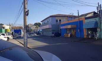 Imagem 2: Vendo sobrado Com salão comercial