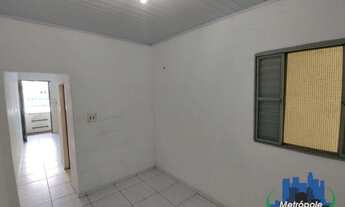 Imagem 3: Casa com 1 dormitório para alugar, 35 m² por R$ 570,00/mês - Vila Monteiro Lobato - Guarul