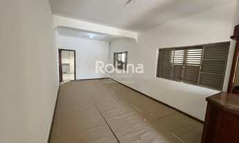 Imagem 7: Casa para aluguel, 3 quartos, 3 suítes, 2 vagas, Marta Helena - Uberlândia/MG