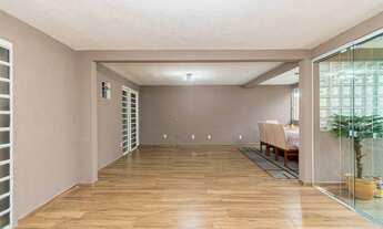 Imagem 3: CASA com 3 dormitórios à venda por R$ 410.000,00 no bairro Sítio Cercado - CURITIBA / PR