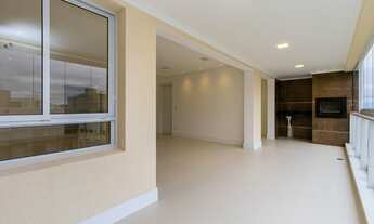 Imagem 2: Apartamento com 3 dormitórios à venda, 158 m² por R$ 1.950.000,00 - Água Verde - Curitiba