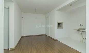 Imagem 2: Apartamento de 3 Dormitórios, sendo 1 suíte, no bairro Passo D'Areia, com 01 VAGA e C