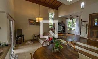 Imagem 6: Casa de Condomínio à Venda - Guará, 4 Quartos, 250 m2