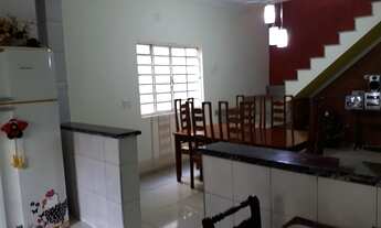 Imagem 3: Excelente sobrado com ótima localização - 3 dormitórios, com suíte