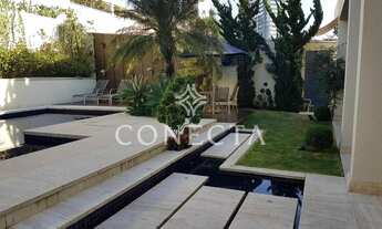 Imagem 2: Casa no 18 do Forte - venda - 600m2, 5 dormitorios sendo 4 suites, 4 vagas, piscina, sala