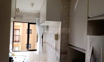 Imagem 5: Apartamento para Venda em Carapicuíba, Granja Viana, 2 dormitórios, 1 banheiro, 1 vaga