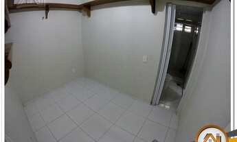 Imagem 4: Apartamento com 3 dormitórios para alugar, 80 m² por R$ 1.620,00/mês - Fátima - Fortaleza