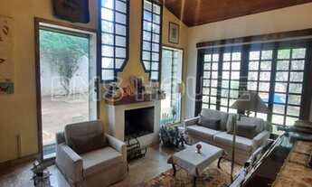 Imagem 2: Casa para Venda em Carapicuíba, Granja Viana, 3 dormitórios, 1 suíte, 2 banheiros, 2 vagas