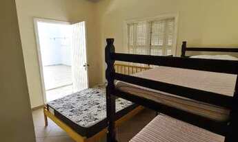 Imagem 4: OPORTUNIDADE! CASA TÉRREA, APENAS 100m DA PRAIA, REGIÃO NOBRE!