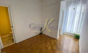 Imagem 6: Quarto e Sala bem dividido em ótima localização