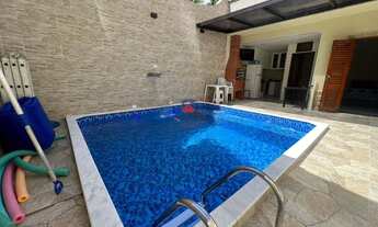 Imagem: Casa com 3 dorms, Caiçara, Praia Grande