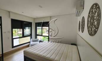 Imagem: Casa de condomínio com 4 suítes, Piscina