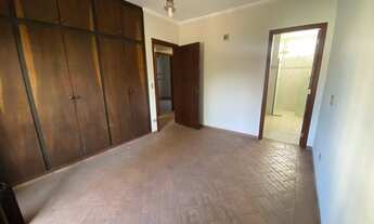 Imagem 4: Casa com 3 dormitórios para alugar por R$ 3.025,00/mês - Alemães - Piracicaba/SP