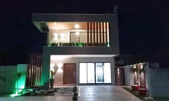 Imagem 2: Casa Tríplex 350m² c4om 4 suítes, 3 vagas