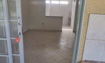 Imagem 2: Alugo Apartamento de 1 quarto