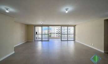 Imagem 3: Imóvel para venda possui 170 metros quadrados com 4 quartos em Itacorubi - Florianópolis