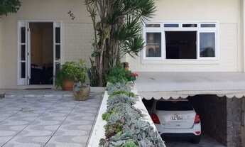 Imagem: Casa à venda com 4 quartos 4 suítes, 320,88m²