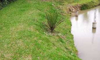 Imagem 4: CHÁCARA COM LAGO, A UM PASSO DA CIDADE: CONQUISTE O SEU ESPAÇO NO CAMPO!