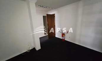 Imagem 3: EXCELENTE OPORTUNIDADE NO CORAÇÃO DA CIDADE: SALA COMERCIAL ESPAÇOSA EM ANDAR ALTO, COM SE