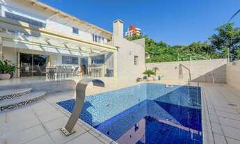 Imagem: Casa com 5 Dormitórios, Suíte Master e