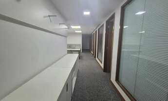 Imagem 5: Sala Comercial com 250m² no Centro da Cidade!