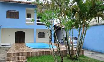 Imagem 2: Casa de praia com piscina