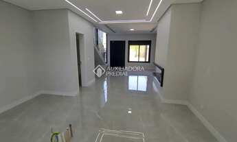 Imagem: Sobrado a venda com 3 suítes, piscina