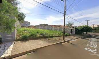 Imagem: Terreno murado com 515m² à venda bairro