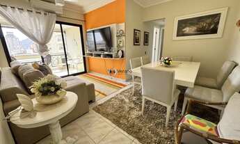 Imagem: Apartamento mobiliado com 2 quartos sendo