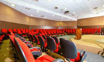 Imagem 2: Centro comercial para aluguel tem 500 metros quadrados