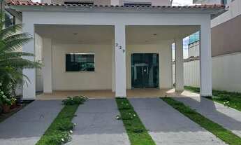 Imagem 2: Condominio Forest Hill casa parte alta do condomínio