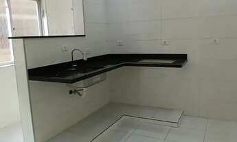 Imagem 4: Imóvel para venda possui 70 metros quadrados com 2 quartos em Ponta da Praia - Santos - SP