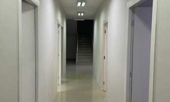 Imagem 5: Prédio/Edifício inteiro para aluguel com 345 m2 - com 15 salas com a recepção - elevador