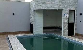 Imagem 4: Casa com 4 suítes sozinha no lote , situada no Parque Amazônia - Goiânia - GO