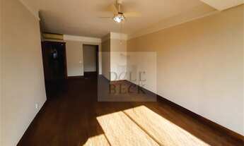 Imagem 10: Apartamento para aluguel possui 125 metros quadrados com 3 quartos em Petrópolis - Porto A