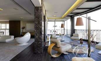 Imagem: Apartamento triplex com 4 quartos - Bairro