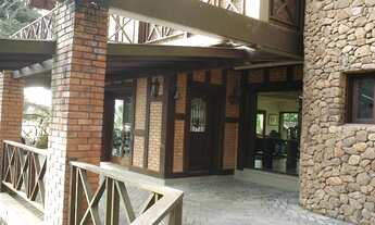 Imagem 4: GRAMADO - Casa Padrão - Centro