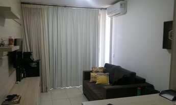 Imagem 6: Quarto e sala com varanda na beira do Lago, vista livre, nascente, piscina de raia, resort