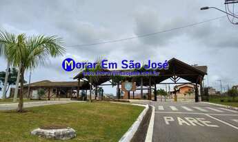 Imagem: Terreno em Condomínio para Venda em São