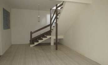 Imagem 2: Casa de vila para aluguel com 2 quartos em Rio do Ouro - Niterói - RJ