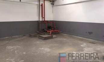 Imagem 3: Salvador - Prédio Inteiro - Calçada