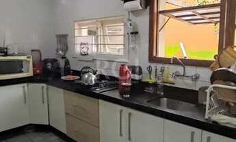 Imagem 2: Porto Alegre - Casa Padrão - Ipanema