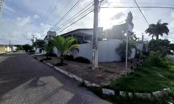 Imagem: Capim Macio-Bela Casa com 560m2 Área Construída