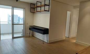 Imagem 7: Apto 03 dormitórios c/suíte, varanda, 01 vaga. Aldeinha. Barueri . SP. Com forno, fogão e