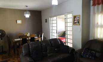 Imagem 4: Linda casa no bairro Monte Alegre 2