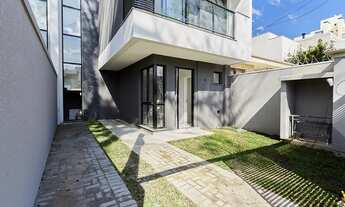 Imagem 2: Sobrado à venda bairro Água Verde Curitiba PR