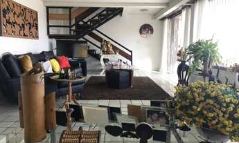 Imagem 7: Linda Casa em Frente ao Pátio de Eventos de Gravatá-PE