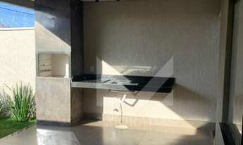 Imagem 2: Casa 3/4 uma suíte no Recanto Do Bosque em frente à praça