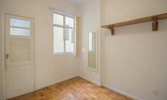 Imagem 4: Excelente localização em Copacabana, fundos, silencioso, próximo ao Metrô, prox Praça Euge